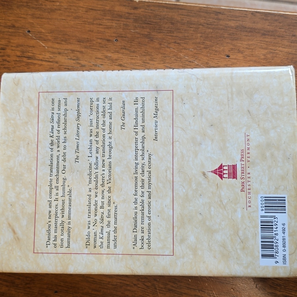 The Complete Kama Sutra Book - Picture 5 of 13